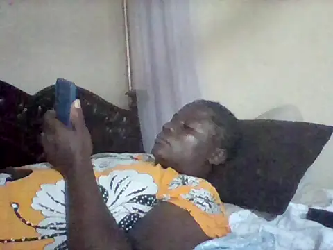 Snapshot of missarpie chatting on 6, 5, 2026 missarpie online show from 6, 5, 2026