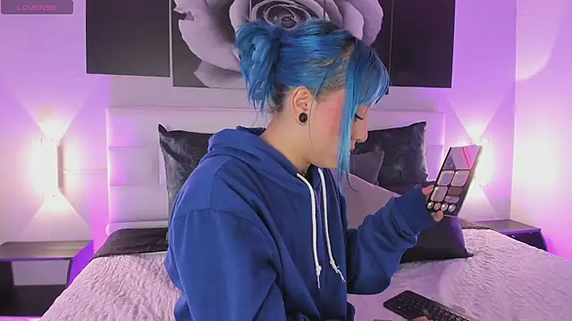 sofi bakerr online show from 11, 10, 2025