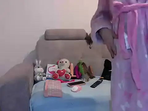 PenelopeHot 91 online show from 12, 4, 2026