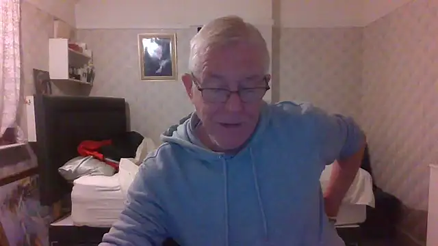Snapshot of shaun63m chatting on 9, 1, 2026 shaun63m online show from 9, 1, 2026
