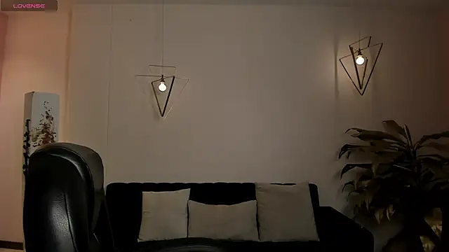 Snapshot of AliceHarper_ chatting on 13, 5, 2026 AliceHarper online show from 13, 5, 2026