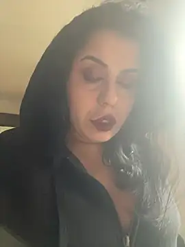 holyeroticss online show from 8, 3, 2025