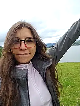 Snapshot of mmmVirginia chatting on 29, 10, 2025 mmmVirginia online show from 29, 10, 2025