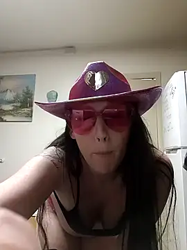 PhatAss Kummmilla online show from 26, 1, 2025