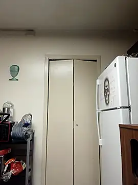 PhatAss Kummmilla online show from 26, 4, 2026