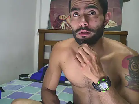 hideonbush051 online show from 5, 10, 2025