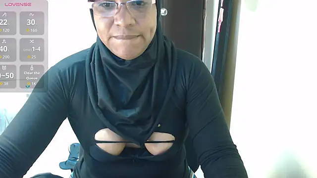 Aaliyah brown online show from 26, 11, 2025