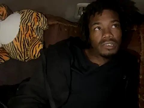 SlimeCrownzOut5 online show from 28, 11, 2025