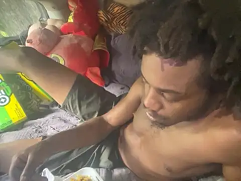 SlimeCrownzOut5 online show from 28, 4, 2026