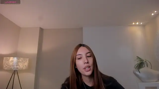 Snapshot of AnaisNin chatting on 28, 6, 2026 AnaisNin online show from 28, 6, 2026