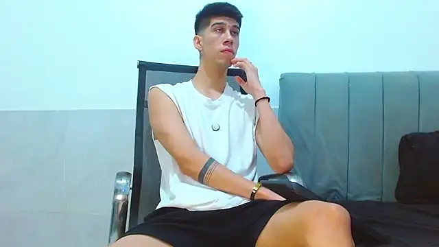 jhony-sex online show from 24, 4, 2026