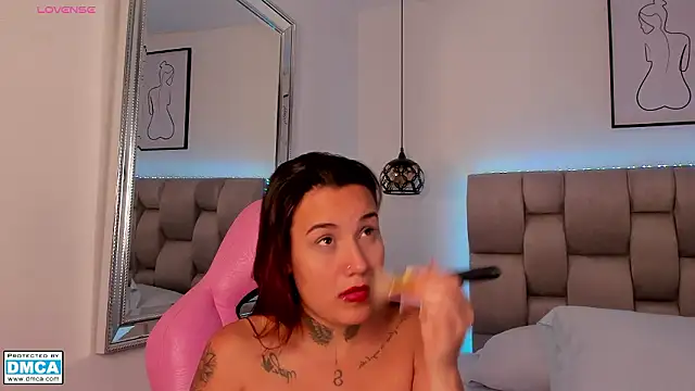 Susan-Sweet-7 online show from 10, 3, 2026