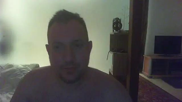 Snapshot of Mike_12hot chatting on 4, 3, 2026 Mike 12hot online show from 4, 3, 2026