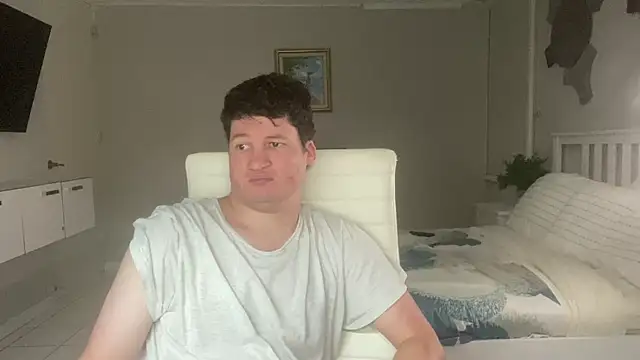 Snapshot of Lorenzo_hernandez chatting on 11, 2, 2025 Lorenzo hernandez online show from 11, 2, 2025