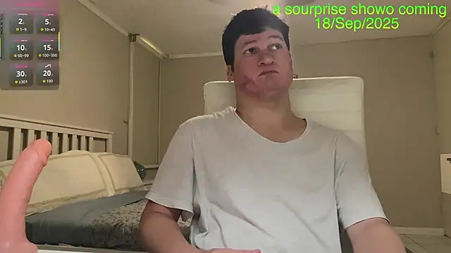 Snapshot of Lorenzo_hernandez chatting on 11, 9, 2025 Lorenzo hernandez online show from 11, 9, 2025