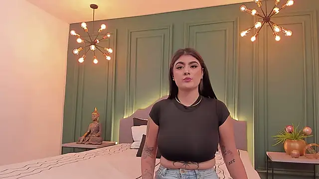 IrisBaker online show from 23, 12, 2024