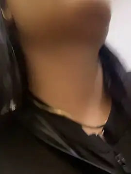 IrisBaker online show from 28, 12, 2024