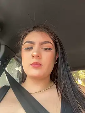 IrisBaker online show from 11, 1, 2025