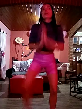 Chicavixy online show from 5, 11, 2025