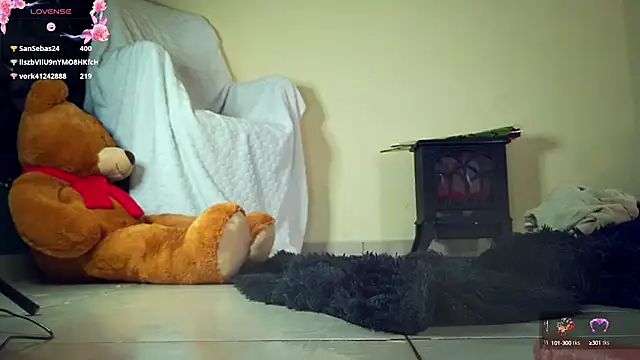 Snapshot of Finibondi chatting on 5, 1, 2025 Finibondi online show from 5, 1, 2025