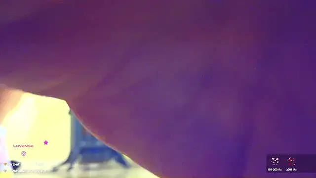 Snapshot of Finibondi chatting on 5, 2, 2025 Finibondi online show from 5, 2, 2025