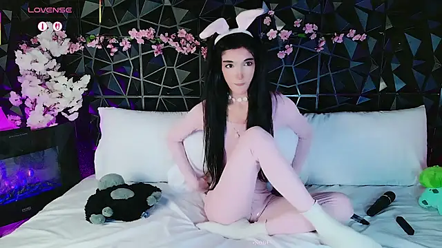 Snapshot of Finibondi chatting on 14, 9, 2025 Finibondi online show from 14, 9, 2025