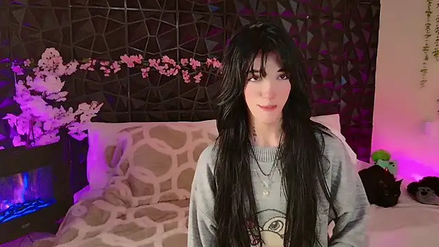 Snapshot of Finibondi chatting on 10, 10, 2025 Finibondi online show from 10, 10, 2025