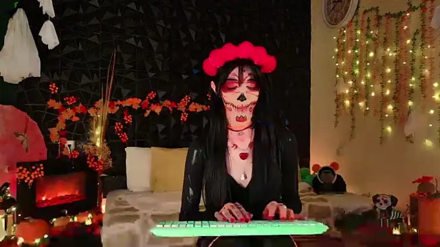 Snapshot of Finibondi chatting on 1, 11, 2025 Finibondi online show from 1, 11, 2025