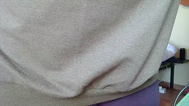 Snapshot of MultiOrgasmicLover chatting on 27, 11, 2025 MultiOrgasmicLover online show from 27, 11, 2025