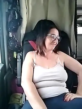 cuplubijoanna online show from 24, 4, 2026