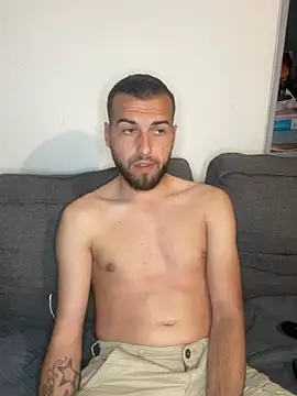 lucasb17 online show from 5, 5, 2026