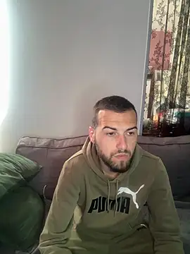 lucasb17 online show from 13, 5, 2026