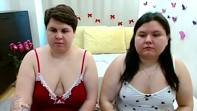 BeckyAndHellen online show from 13, 10, 2025