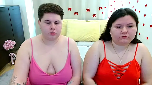 BeckyAndHellen online show from 1, 11, 2025