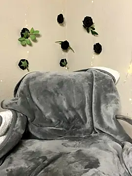 Shuggabutt online show from 3, 10, 2025