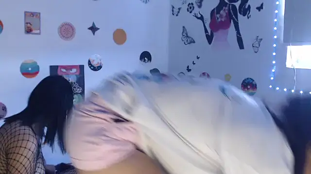 Snapshot of Yaumiko chatting on 29, 1, 2025 Yaumiko online show from 29, 1, 2025