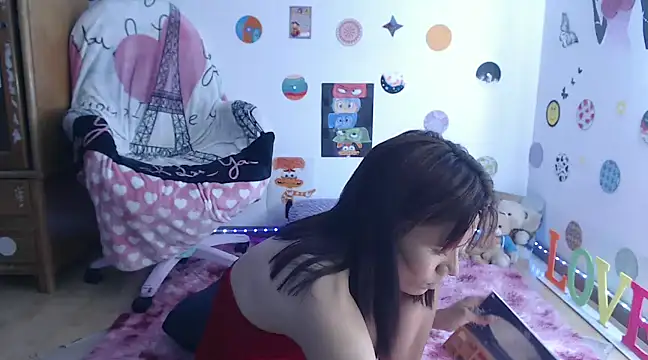 Snapshot of Yaumiko chatting on 14, 2, 2025 Yaumiko online show from 14, 2, 2025