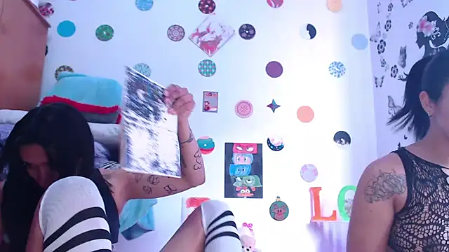 Snapshot of Yaumiko chatting on 19, 3, 2025 Yaumiko online show from 19, 3, 2025