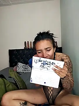 Snapshot of Yaumiko chatting on 27, 2, 2026 Yaumiko online show from 27, 2, 2026