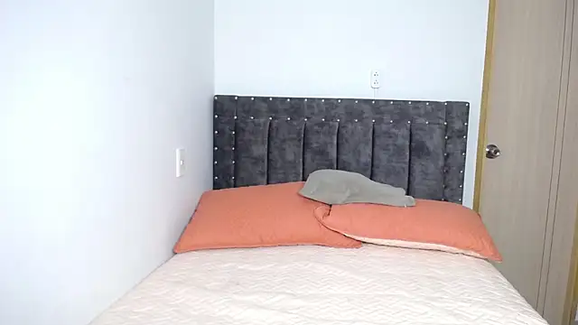 Snapshot of Megan_mancini chatting on 22, 12, 2025 Megan mancini online show from 22, 12, 2025