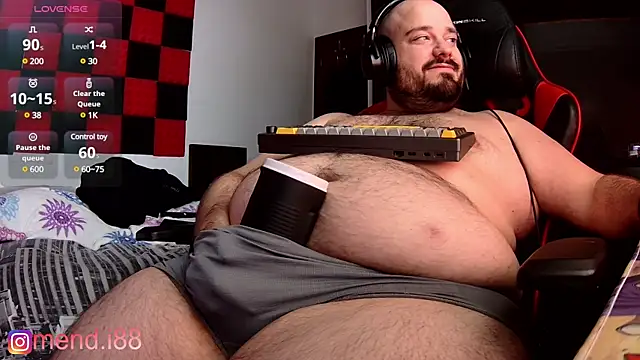 menditeta1 online show from 12, 3, 2025