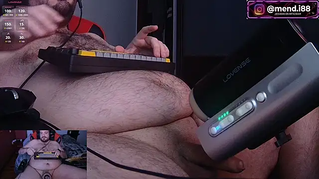 Snapshot of menditeta1 chatting on 28, 4, 2026 menditeta1 online show from 28, 4, 2026