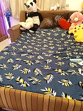 Divya girl online show from 27, 4, 2026