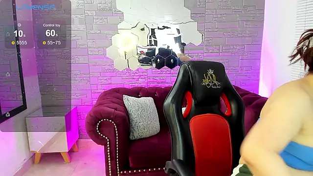 conniejames m online show from 20, 3, 2026