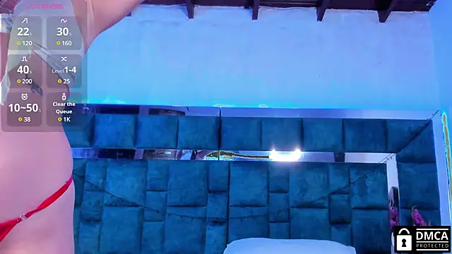 Snapshot of Venus_velez_ chatting on 12, 1, 2025 Venus velez online show from 12, 1, 2025