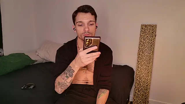 JackDesFeux online show from 12, 9, 2025