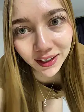 Snapshot of melody-dy chatting on 15, 1, 2025 melody-dy online show from 15, 1, 2025