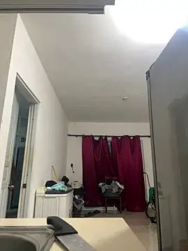 Snapshot of luismanuel_1998 chatting on 15, 3, 2026 luismanuel 1998 online show from 15, 3, 2026