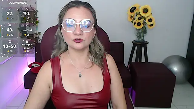 ana milf online show from 15, 4, 2026