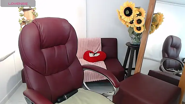 ana milf online show from 28, 7, 2026